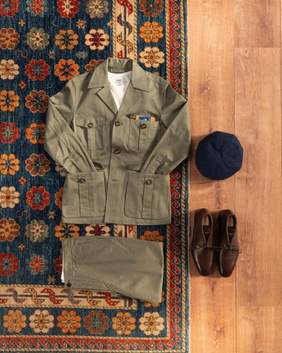 Olive cotton comes from military uniforms of the past 100 years. The color OG107 was used as the basic utility uniform (or fatigues) of all branches of the United States Armed Forces from 1952 until its discontinuation in 1989. Naturally, we paired...