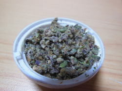 outofbodyintheclouds:  Love purps :D