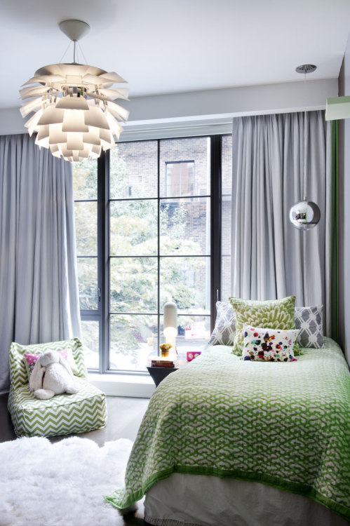 {The Manhattan apartment of architect David Howell and interior designer Steffani Aarons really spea