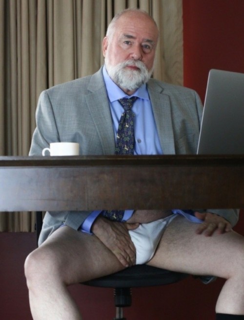 lovegrydaddyz: That’s the idea