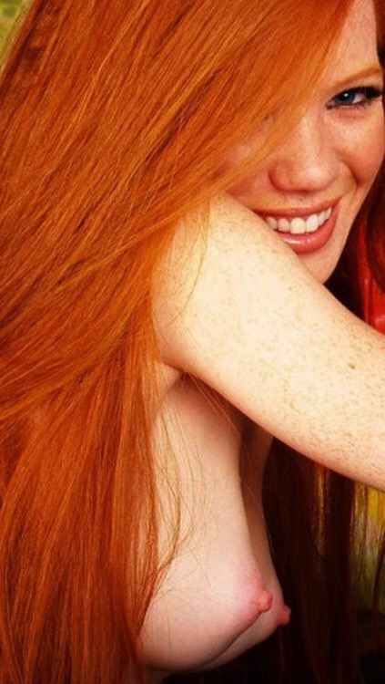 Porn Pics sexy-with-freckles:  Adorably Sexy Heather