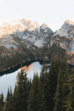 k-e-e-p–breathing:North Cascades National Park by Brendan Lynch