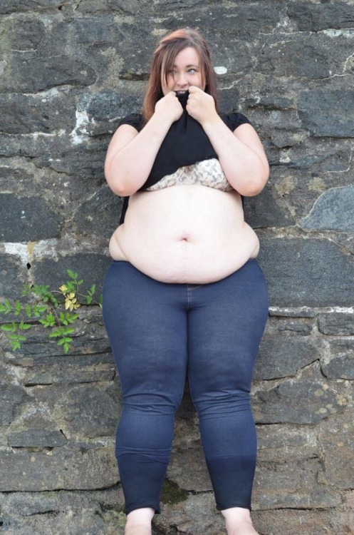 ssbbw16:  How many calories does a shirt contain? I want to get fatter!