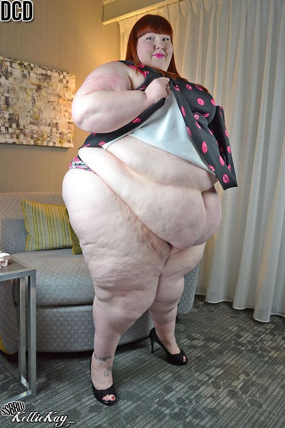 lovethatfatbitchisback:  SSBBW Kellie Kay - I really love that fat bitch!   600 pounds