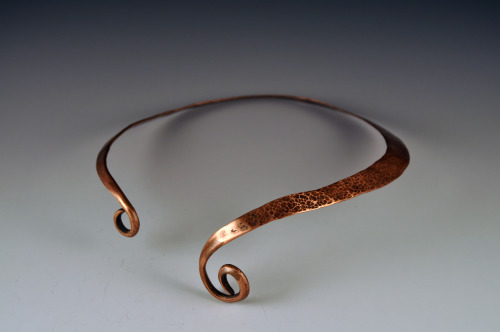 reginacorsi:Copper neckpiece.  hammer formed. 2012 by Angela Regina Corsi