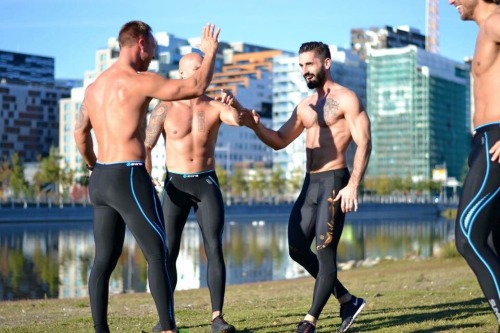 lycladuk:  Before or after the pile-up ..?   Team ManTights