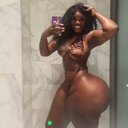 Porn photo the-melanin-files: Beautiful and so sexy