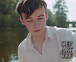 el-mago-de-guapos:  Alex Lawther Departure (2015) 
