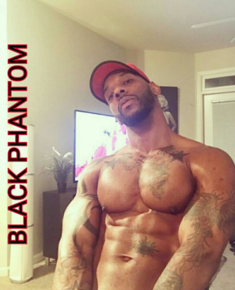 michealg87:  SEXY ASS TYRONE,,,,💪😘 HE WILL HANDLE U AND BUST U IN YO ASS🍆💦💦