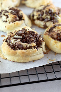 boozybakerr: Chocolate Swirl Biscuits