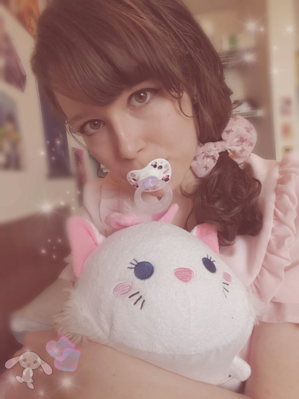 sweetlittlesnetwork:  everyday–princess:  Little baby doesn’t want to have to