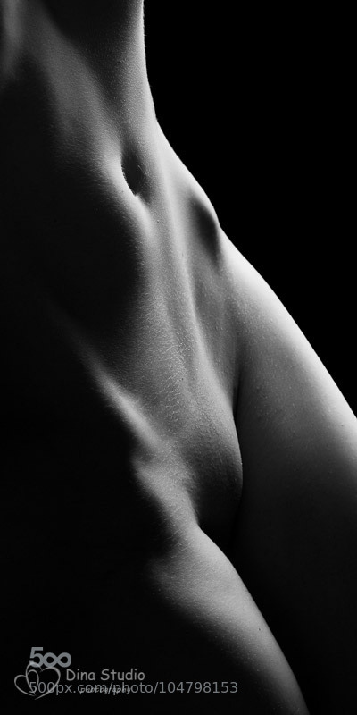 popularnude:  Bodyscape by dinastudio , via http://500px.com/photo/104798153