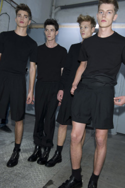  KRISVANASSCHE SS2013 BACKSTAGE 