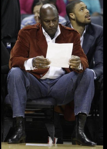 liftedtruth:  warmbooty:hussieologist:  blackberryshawty:  tsunamiwavesurfing:  angryblackman:Michael Jordan a billionaire and still can’t fucking dress himself.    This nigga got too much money to be looking like that  Them Mary j boots on  no hateration