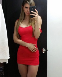 Anllela Sagra - Red Dress