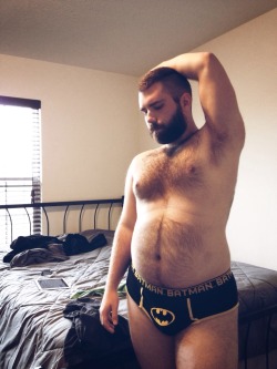 nightmarecub:  Round belly day (I need some