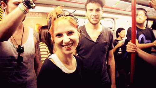 par-uh-more:  Paramore gif set follow for more /.\ 