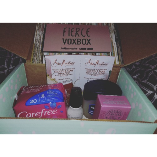 I just received my first ever Voxbox from Influenster filled with complimentary products :)