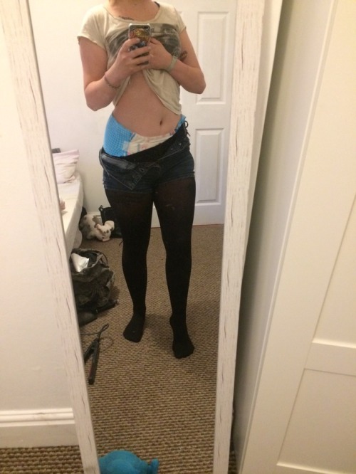 thekinkylittlekitten:Of on an adventure withs @searchingforaprincess , @sweetinnocentbabygirl ands m