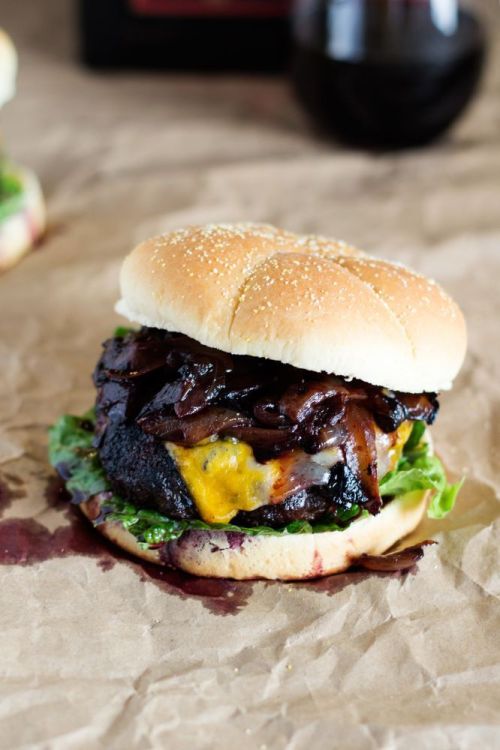 Red Wine Cheeseburgers | Jennifer Meyering