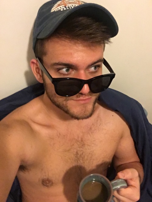 heyitscdubs:  Monday already got me like 
