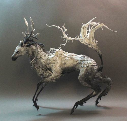 wingthingaling: The phantasmagorical and surreal animal sculptures by Canadian artist Ellen Jewett.