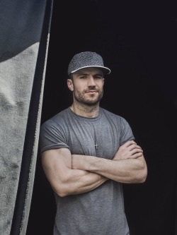 SAM HUNT