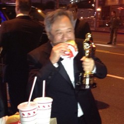 film-dot-com:  Ang Lee Double-Fists an Oscar and an In-N-Out Burger. the man’s a hero. FILM.COM 