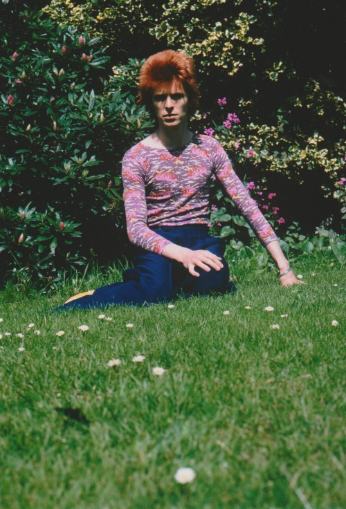 watch-that-man: David Bowie by Mick Rock.