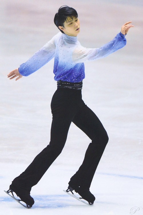 pamigena:Yuzuru Hanyu | Scan/Edit | Costume Collection | Ballade No.1 - 1.0