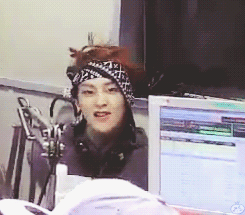 mnseok:  그래 wolf 내가 wolf awoooo 