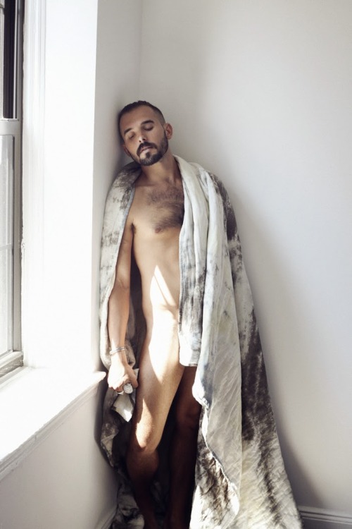 summerdiary: DUSTY ST. AMAND BY LUKE AUSTIN PHOTOS COURTESY OF THE SHADY BEAU  (via summerdiaryproject) The Summer Diary Project.  Follow us on Facebook + Instagram + Twitter