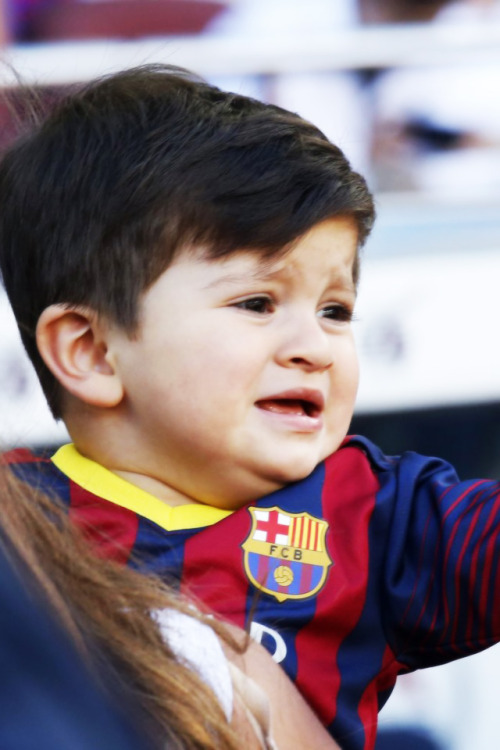 lionelsmessi:  Thiago Messi iPhone 4 backgrounds asked by arseneswengers 