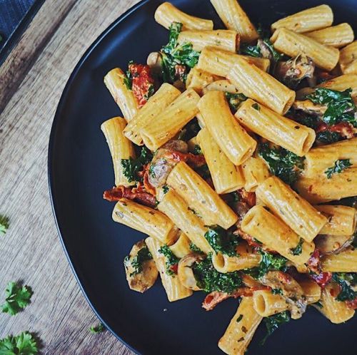 Rigatoni with mushrooms kale and sun-dried tomatoes instagram.com/thecoloradoavocado