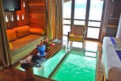 creativehouses:  Glass Floor Bungalow, Bora Bora