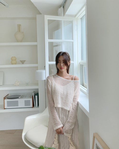 korean-dreams-girls:    Bo Ram - September 03, 2020 Set   