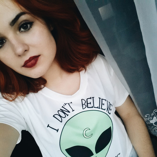gilllovny:  a concept: dana scully wearing this top