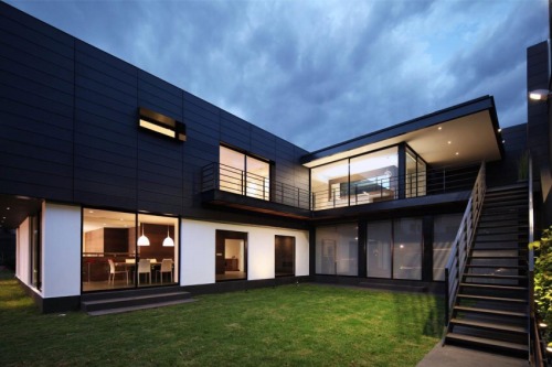 stevetrs:  Fatima House by Jorge Hernandez de la Garza 
