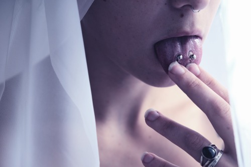 camdamage:  “But Hope Rekindled, Only to Illume the Shades of Death, and Light her to the Tomb” | cam damage by self