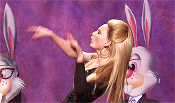 taylorgifs:Happy 27th Birthday Taylor Swift! (13th December, 1989)@taylorswift: If I could talk to m