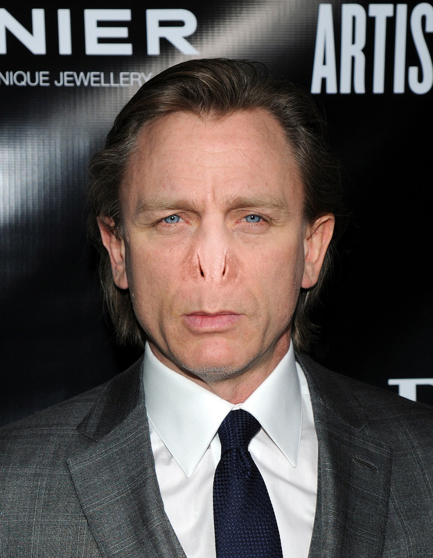 yellow-trickster:  heyfunniest:  Celebs with Voldemort’s nose. [x]  hey guys how