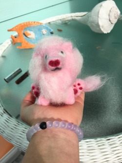 drawsome-dreamer:  Your like the cotton candy of the jungle!!! I needle felted myself a little Lion buddy :)
