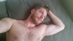 scruff-games:How lazy can I be today?