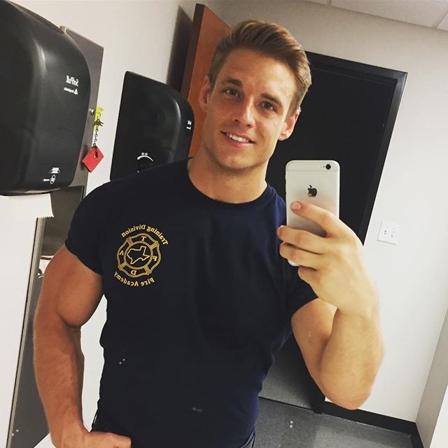 plax999:  Billy Huston  Please repost and follow: https://plax999.tumblr.com/archive