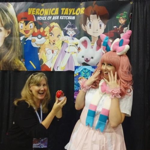 billciipher: Got to meet Veronica Taylor at Empire Comic Con today!!! Who of course is the original 