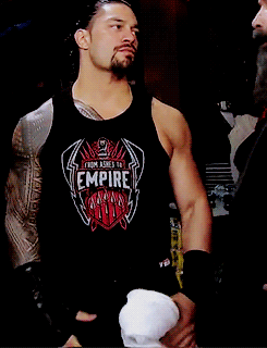 edithambroreigns:  romandeanjeff:  edithambroreigns:  romandeanjeff:  edithambroreigns: