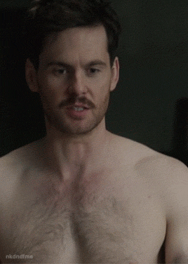 nkdndfms:  Tom Riley 