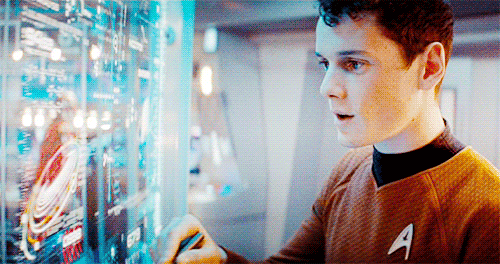 ithelpstodream:  “I prefer when movies target my heart instead of my mind.” –