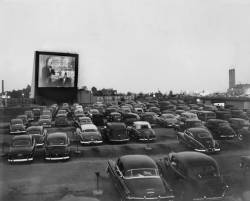 natalieloventhal1023:  Something Cool between 1945 - 1969: Drive-In Movies The only one’s that exist today, as far as I’m concerned, are pretty damn sketchy. I would enjoy going to the movies, sitting with ALL of my friends, able to make remarks