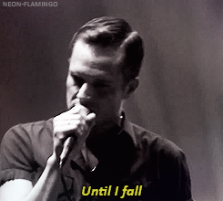 neon-flamingo: Read My Mind (acoustic) @ Hammersmith Apollo 6th November 2013 (x)